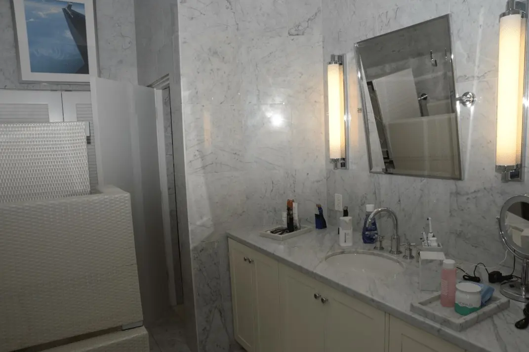 Bathroom sink and vanity